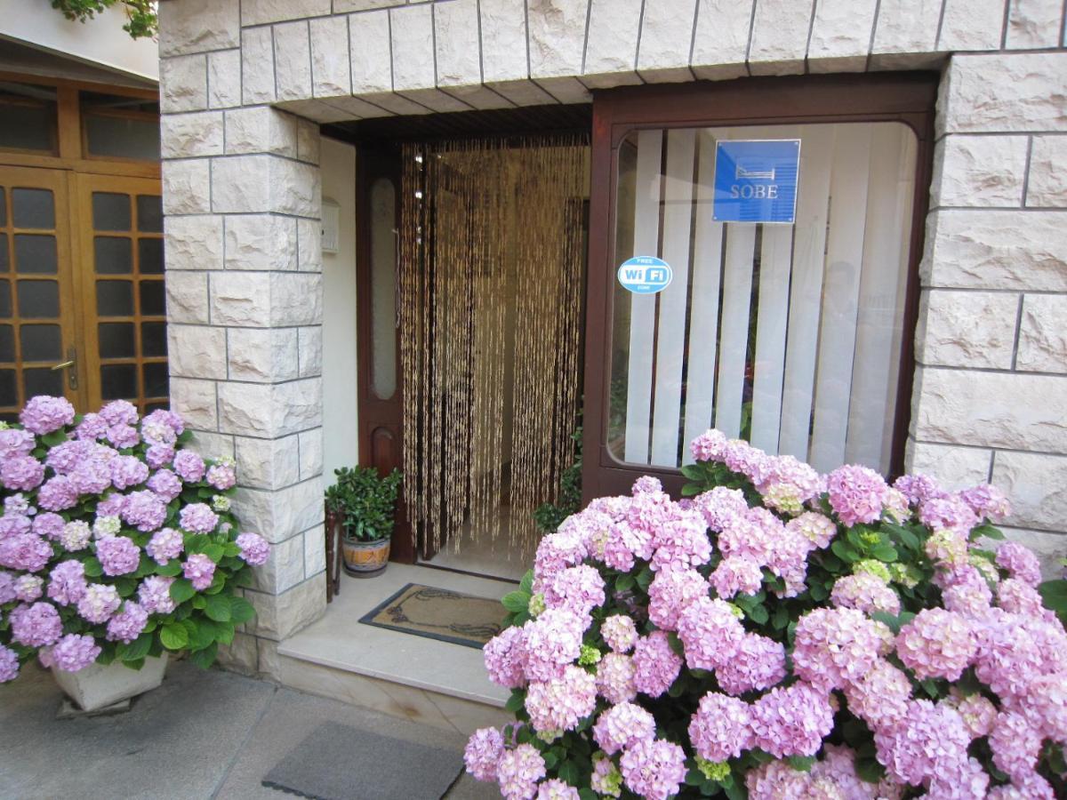 Apartments Olga 2 Makarska Eksteriør billede