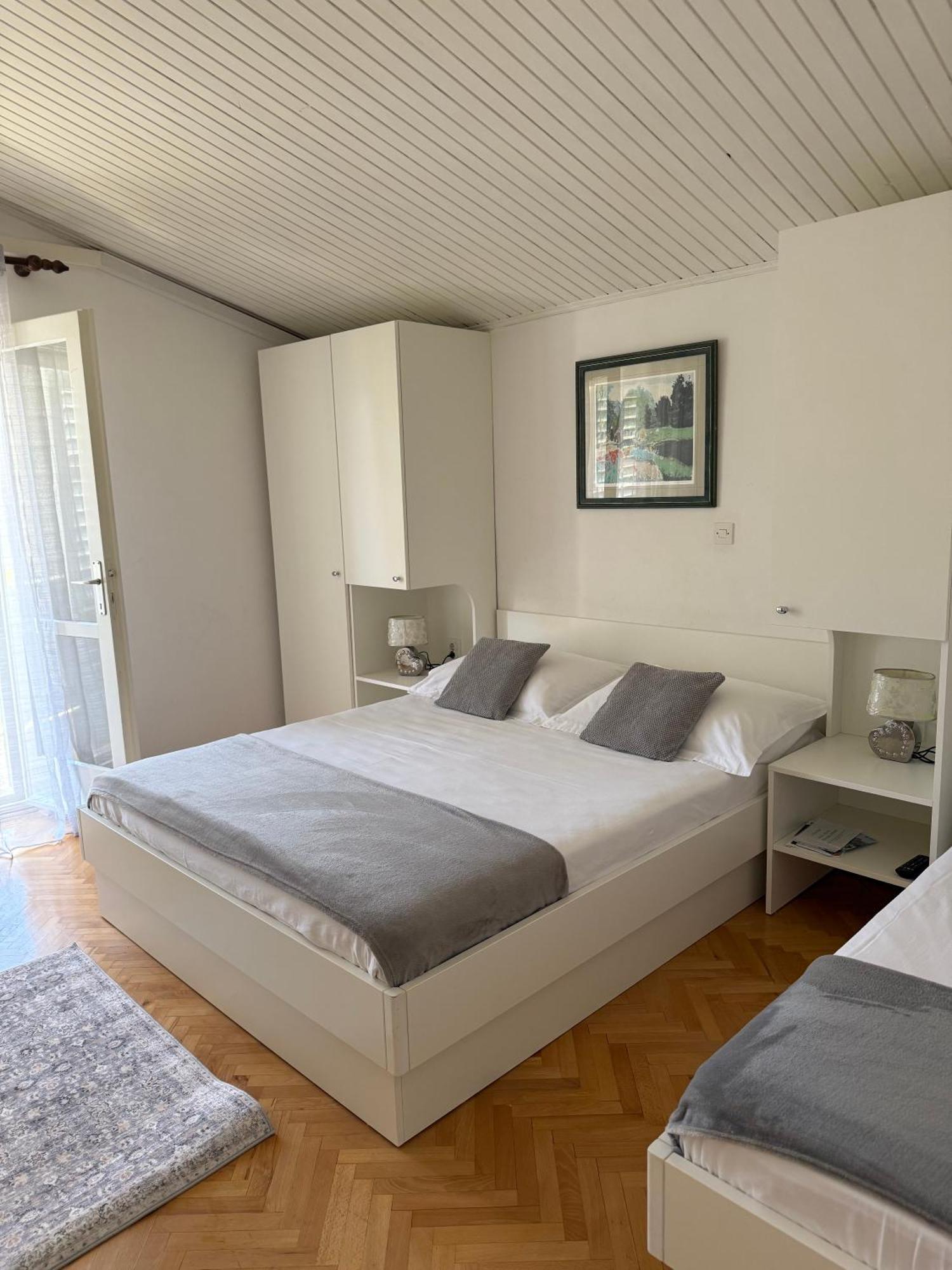 Apartments Olga 2 Makarska Eksteriør billede